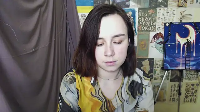 VeryVeryVeryShy  online show from 5, 3, 2025