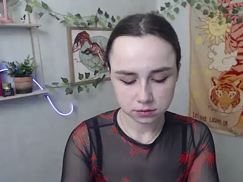 VeryVeryVeryShy  online show from 23, 4, 2026