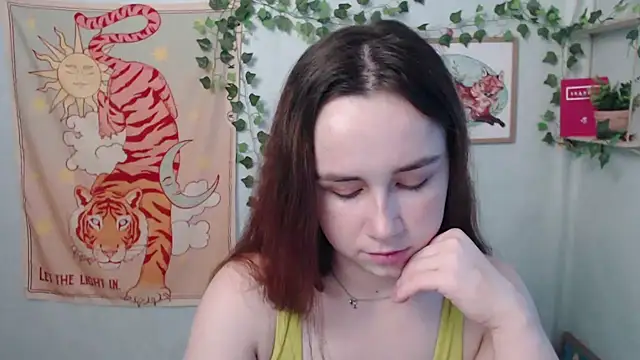 VeryVeryVeryShy  online show from 11, 6, 2026