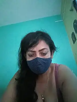 Snapshot of love_suman chatting on 15, 7, 2026 love suman online show from 15, 7, 2026