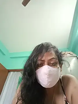 Snapshot of love_suman chatting on 28, 7, 2026 love suman online show from 28, 7, 2026