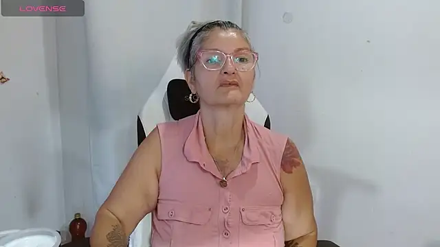 bety-cum2 online show from 29, 4, 2026