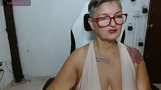 bety-cum2 online show from 18, 6, 2026
