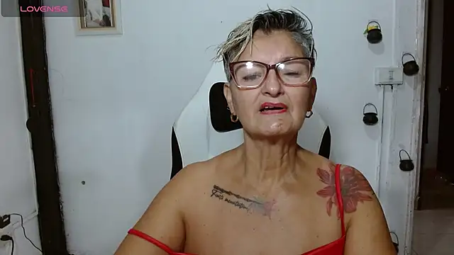 bety-cum2 online show from 23, 6, 2026