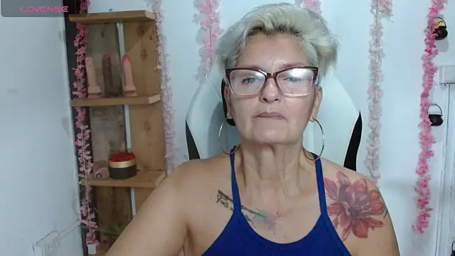 bety-cum2 online show from 28, 7, 2026