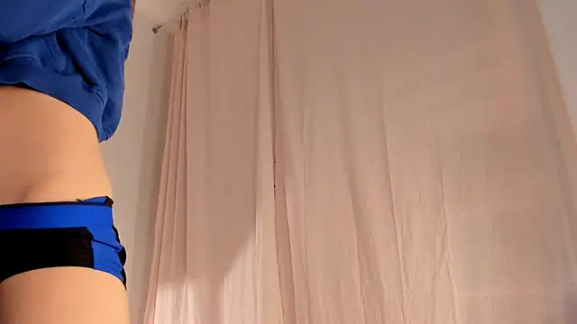 hee jeen online show from 24, 1, 2025