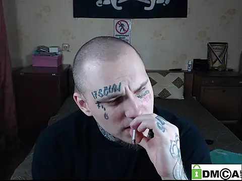 Snapshot of Keny_Collins chatting on 18, 12, 2025 Keny Collins online show from 18, 12, 2025