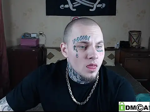 Snapshot of Keny_Collins chatting on 19, 12, 2025 Keny Collins online show from 19, 12, 2025