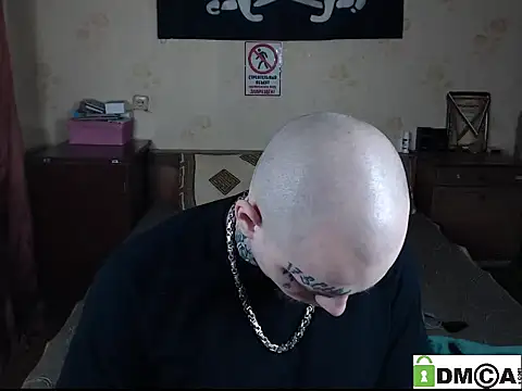 Snapshot of Keny_Collins chatting on 22, 12, 2025 Keny Collins online show from 22, 12, 2025