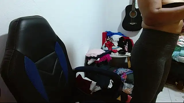 katia mature online show from 19, 4, 2026