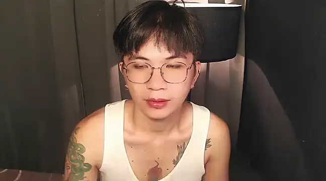 Sexy Handsome Drex online show from 23, 2, 2025