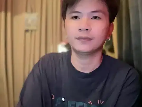 Sexy Handsome Drex online show from 28, 4, 2026