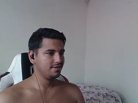 kylian 07 online show from 4, 3, 2026