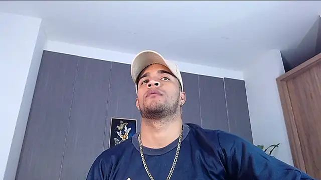 Bigcock 21cm  online show from 14, 3, 2025