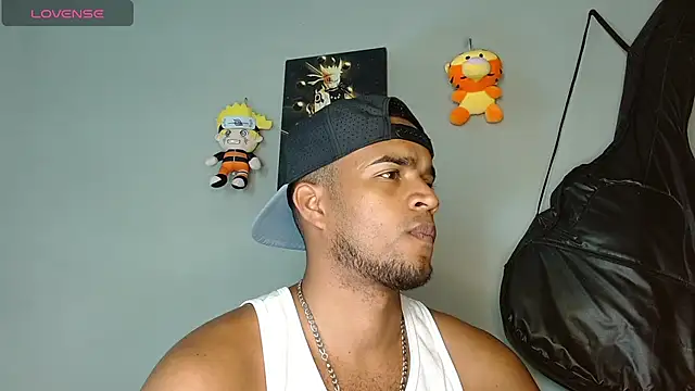 Bigcock 21cm  online show from 23, 9, 2025