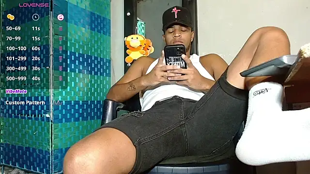 Bigcock 21cm  online show from 14, 5, 2026