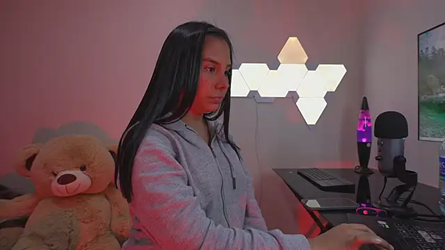 Dubois Amy online show from 14, 2, 2025