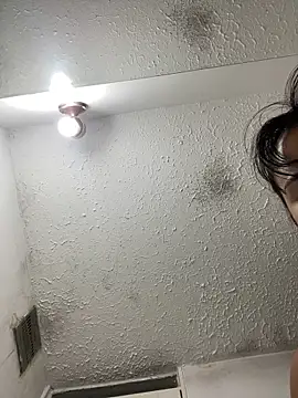 SWEETLILY18 online show from 19, 3, 2025