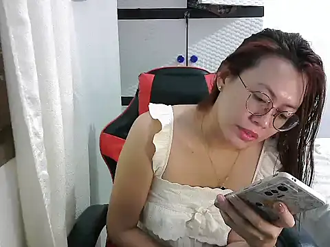 crizzybel online show from 13, 9, 2025