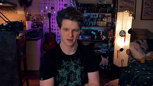 Breston Sweet online show from 13, 12, 2024