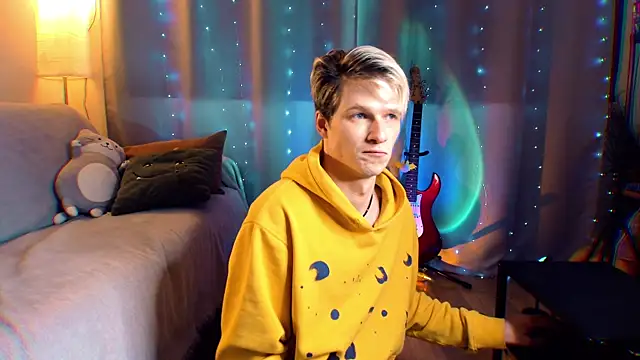 Breston Sweet online show from 2, 3, 2026