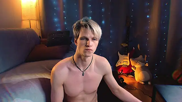 Breston Sweet online show from 4, 3, 2026