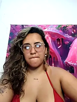 Karol naughty online show from 2, 3, 2026