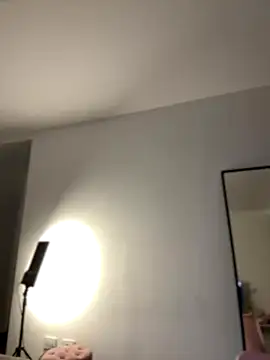 martiiaciar online show from 2, 12, 2025