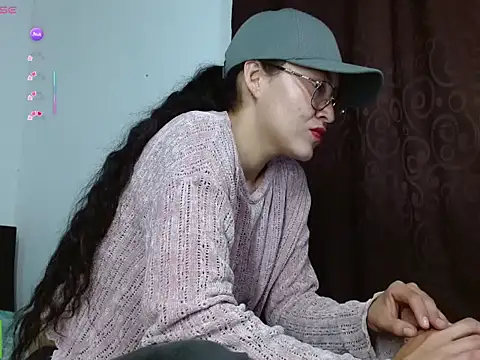 Olivia Bright online show from 25, 4, 2026