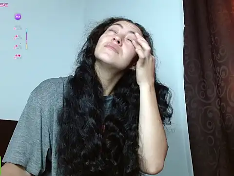 Olivia Bright online show from 29, 4, 2026