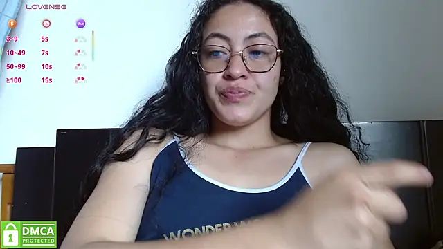 Snapshot of Olivia_Bright chatting on 8, 7, 2026 Olivia Bright online show from 8, 7, 2026