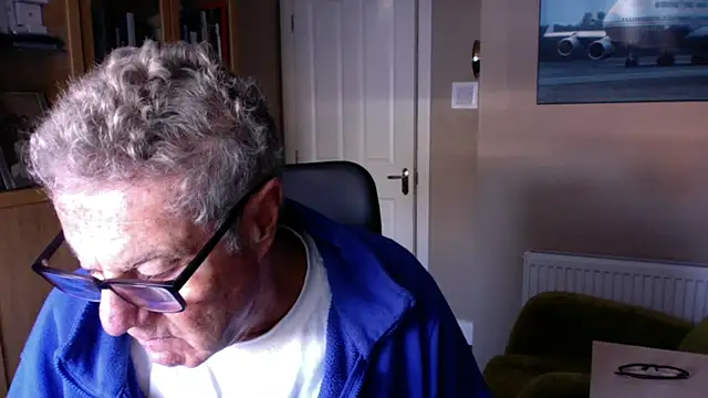 Snapshot of Oldpistolpete chatting on 24, 2, 2025 Oldpistolpete online show from 24, 2, 2025