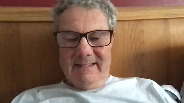 Snapshot of Oldpistolpete chatting on 21, 10, 2025 Oldpistolpete online show from 21, 10, 2025