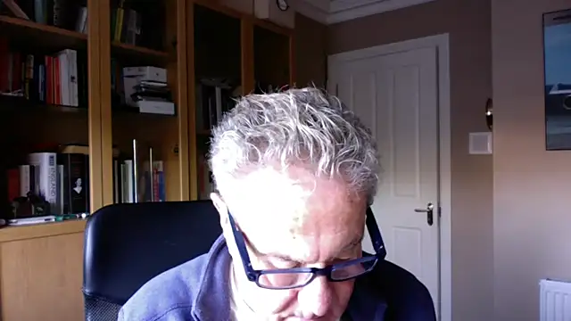 Snapshot of Oldpistolpete chatting on 2, 12, 2025 Oldpistolpete online show from 2, 12, 2025