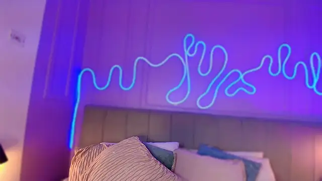 Sofly s online show from 23, 4, 2026