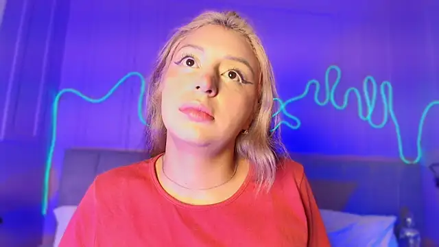 Snapshot of Sofly_s chatting on 10, 6, 2026 Sofly s online show from 10, 6, 2026