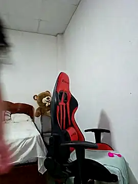 Mary pinkish online show from 2, 10, 2025