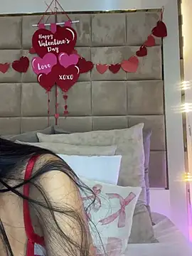 Victoria adaams online show from 12, 2, 2025