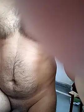 Snapshot of mahi-singh43 chatting on 8, 3, 2025 mahi-singh43 online show from 8, 3, 2025