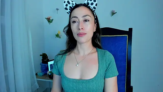 Amatiista online show from 19, 2, 2025