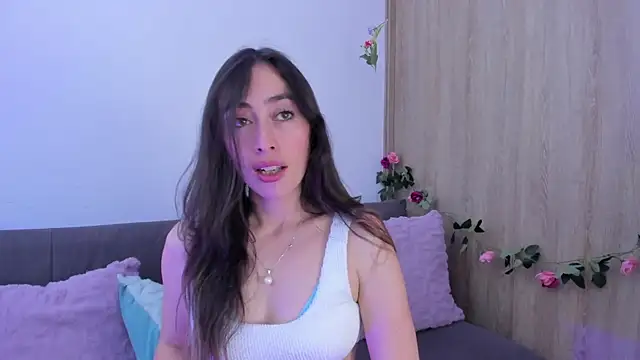 Amatiista online show from 10, 9, 2025