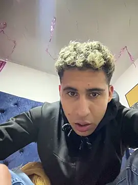 Snapshot of Daiki_Jack chatting on 30, 12, 2024 Daiki Jack online show from 30, 12, 2024