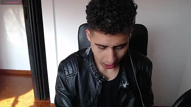 Snapshot of Daiki_Jack chatting on 16, 2, 2025 Daiki Jack online show from 16, 2, 2025