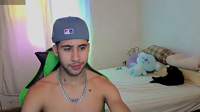 Snapshot of Daiki_Jack chatting on 8, 10, 2025 Daiki Jack online show from 8, 10, 2025