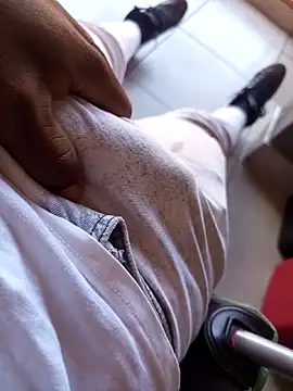 Snapshot of chef-dudi012 chatting on 2, 2, 2026 chef-dudi012 online show from 2, 2, 2026