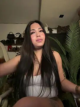 BigDominaMia online show from 20, 4, 2026