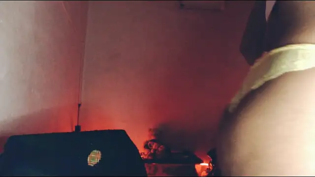 Snapshot of cherry_cleou chatting on 6, 1, 2025 cherry cleou online show from 6, 1, 2025