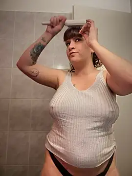 callmelouve online show from 3, 3, 2025