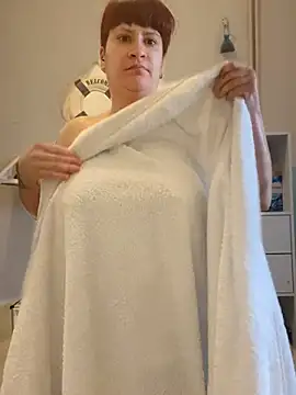 callmelouve online show from 17, 3, 2025