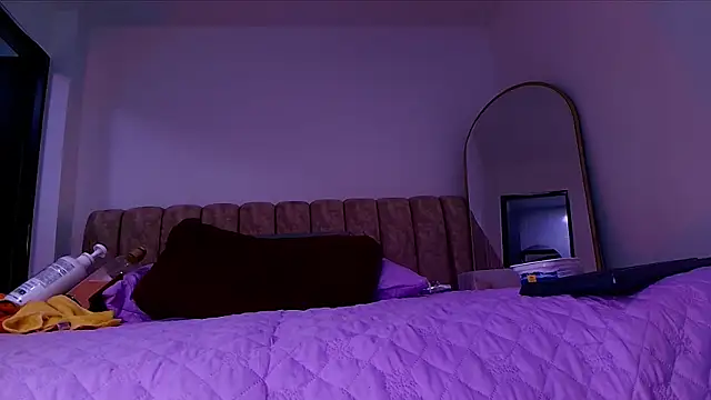  linda milk  online show from 24, 4, 2026